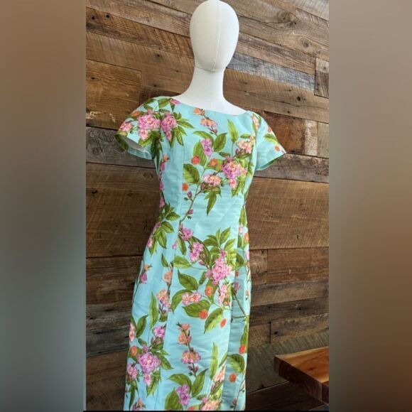 Talbots Floral Dress short sleeve, lightweight poly sheen  sz 4 - Picture 2 of 13